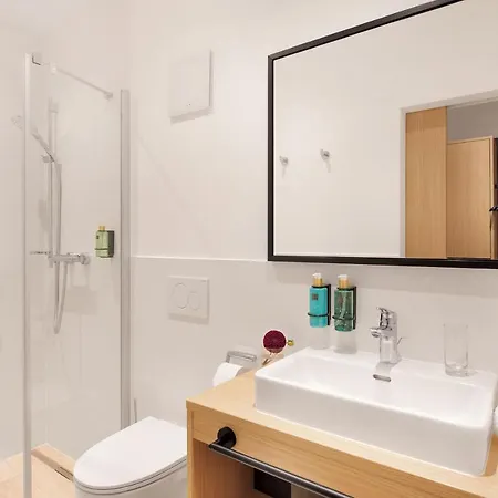 酒店 Stadthotel Oberndorf 3*